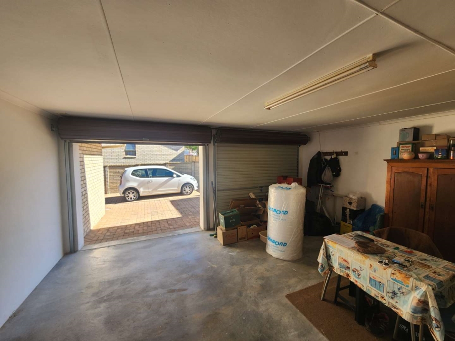 2 Bedroom Property for Sale in Tergniet Western Cape